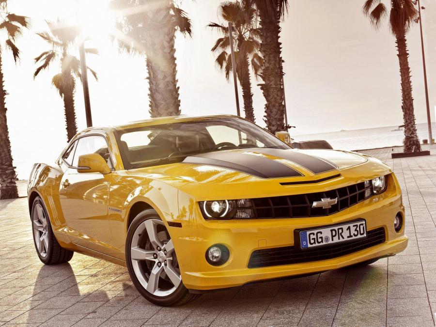  Chevrolet Camaro Coupe 2011 года  (EU) (фото 12 из 18)